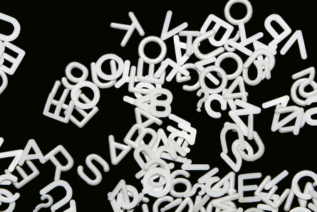 tw_plastic-letters-by-l_avi[1].gif