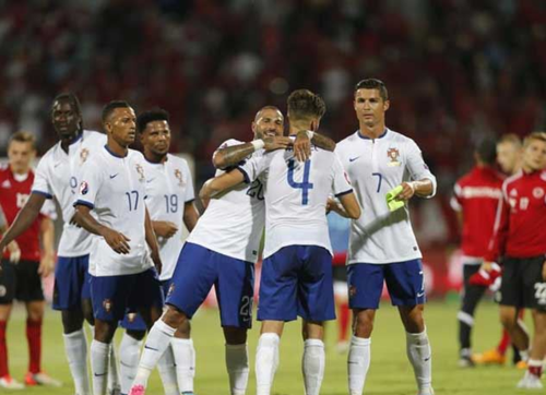 abraço a miguel.jpg