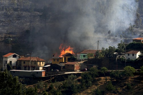 incendio_de_arouca1292f389[1].jpg