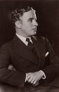 Charles-chaplin.jpg Charles-chaplin.jpg