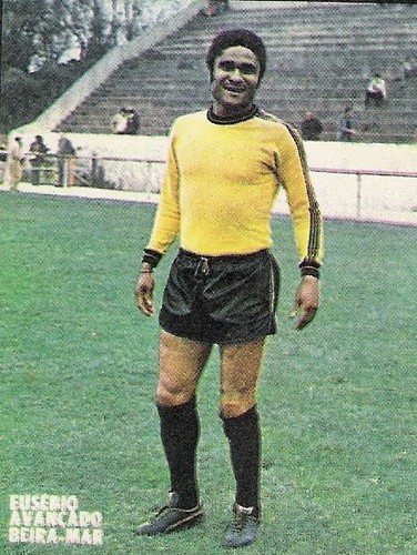 eusebio-jornal equipa.jpg eusebio-jornal equipa.jpg