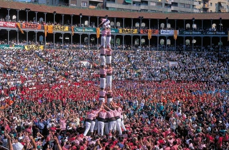 castellers.jpg castellers.jpg