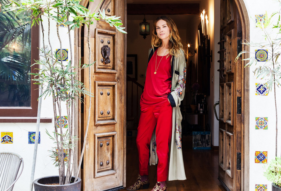 Erin-Wassons-Venice-beach-home-for-One-Kings-Lane-1